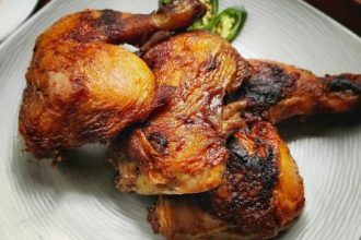 Best Pollo al Chilindron Near Me – Traditional Spanish Chicken with Peppers and Tomato Sauce