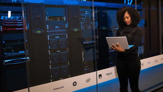 Drovenio latest technology news covering AI, digital innovation, cybersecurity, and emerging technology trends