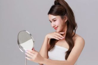 Glow up tips for healthy skin, shiny hair, skincare routine, and personal style