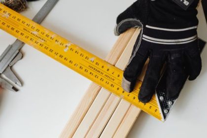 How to measure for curtains using a tape measure to determine the correct width and length