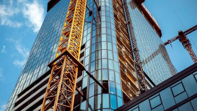 Windstrebe diagonal bracing system used to improve structural stability in modern construction